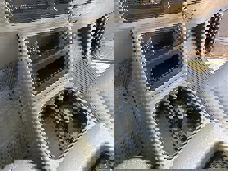 Used 2005 GMC Sierra 1500 SLT w/ Light Duty Power Package image 35