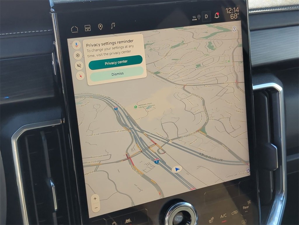 Used 2025 GMC Acadia Elevation image 11