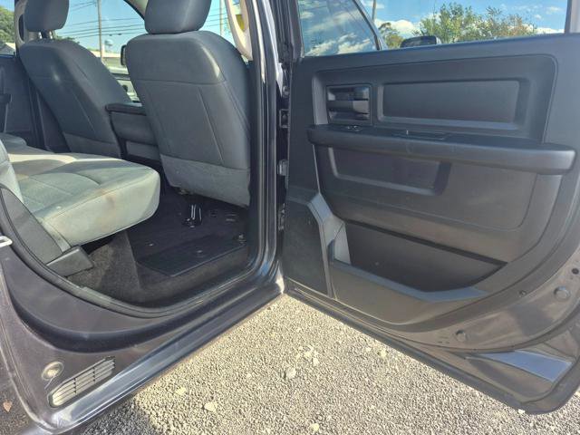 Used 2017 RAM 1500 Express w/ Express Value Package image 8