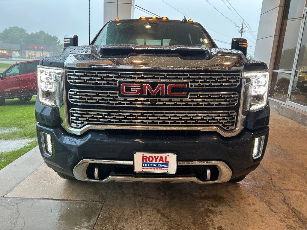 Used 2020 GMC Sierra 2500 Denali w/ Denali Ultimate Package AWD/4WD image 3