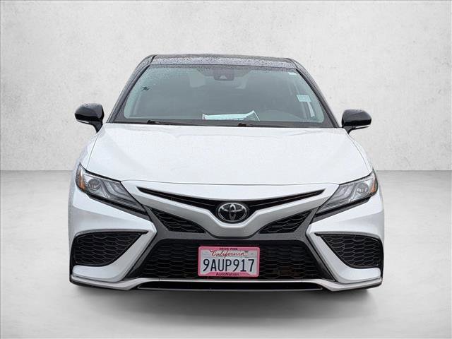 Used 2022 Toyota Camry XSE FWD image 2