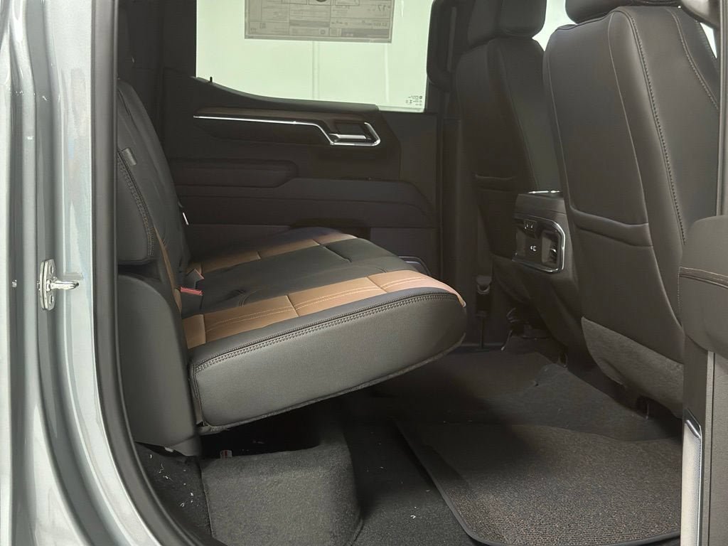 New 2026 Chevrolet Silverado 1500 High Country w/ Technology Package AWD/4WD image 26