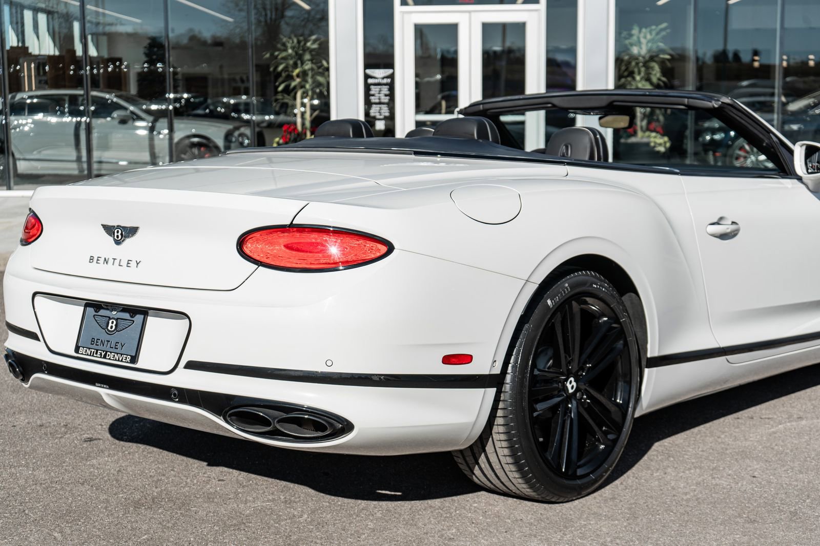 Used 2022 Bentley Continental GT image 13