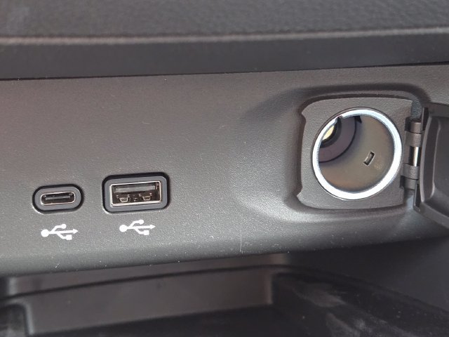 New 2026 Buick Envista Sport Touring w/ Convenience I Package FWD image 7