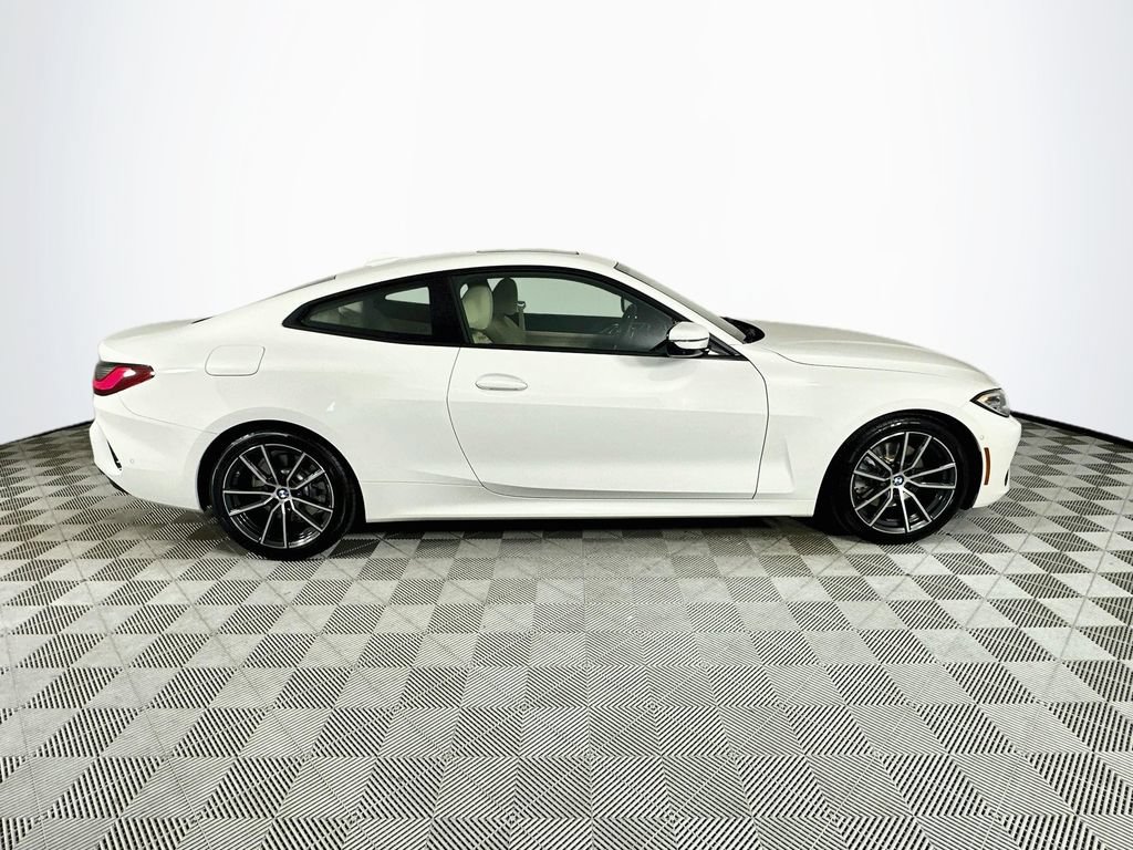 Used 2021 BMW 430i Coupe w/ Convenience Package RWD image 8