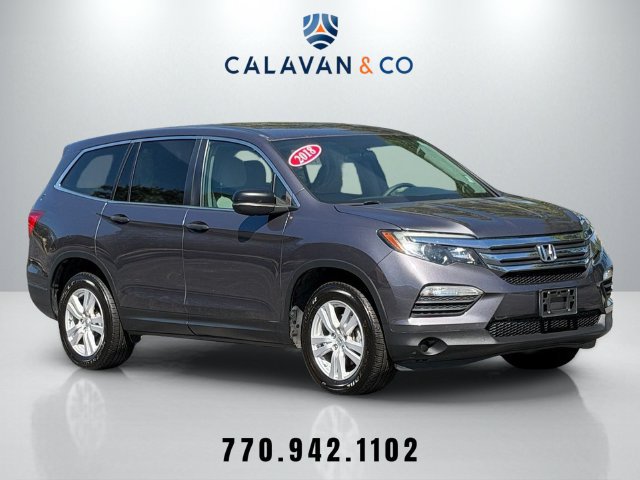 Used 2018 Honda Pilot LX image 1