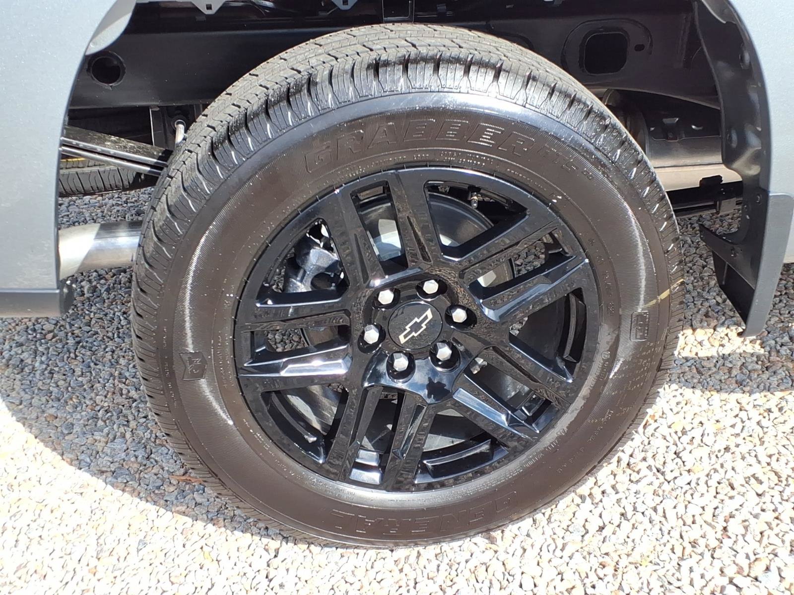 New 2026 Chevrolet Silverado 2500 ZR2 w/ LPO, Dark Essentials Package AWD/4WD image 13
