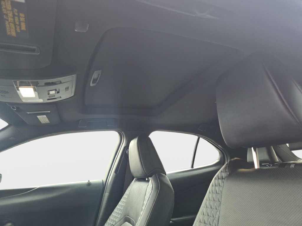 Certified 2020 Lexus UX 250h w/ Premium Package AWD/4WD image 28
