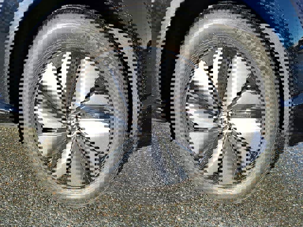 Certified 2023 Nissan Ariya FWD image 9