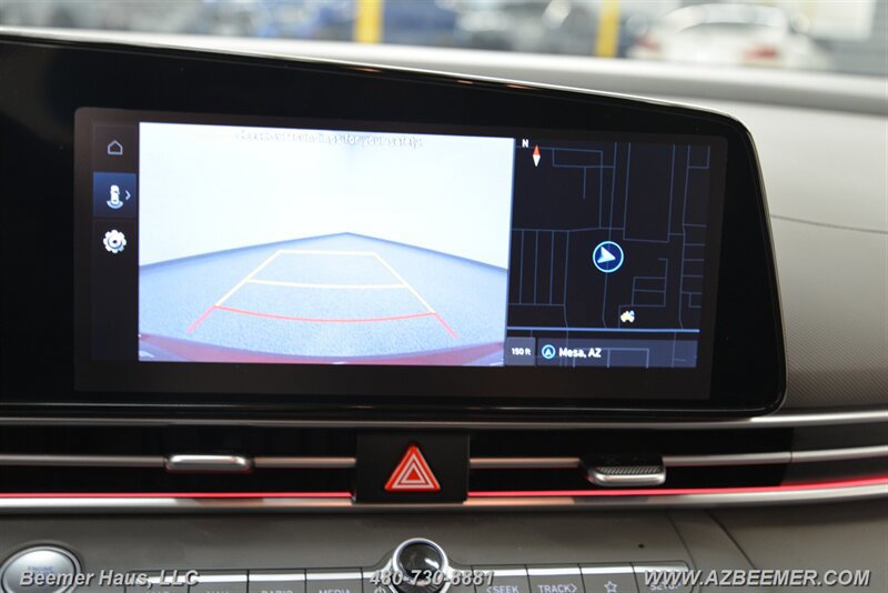 Used 2024 Hyundai Elantra SEL FWD image 31