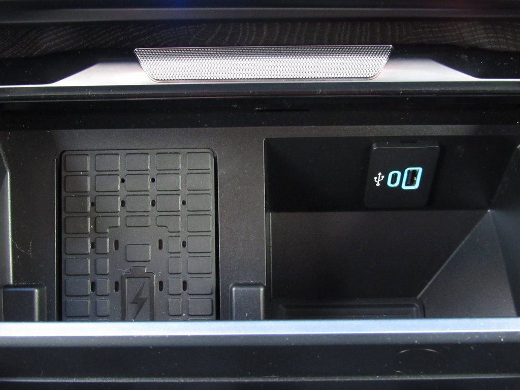 Used 2023 Ford F450 Platinum w/ FX4 Off-Road Package image 36