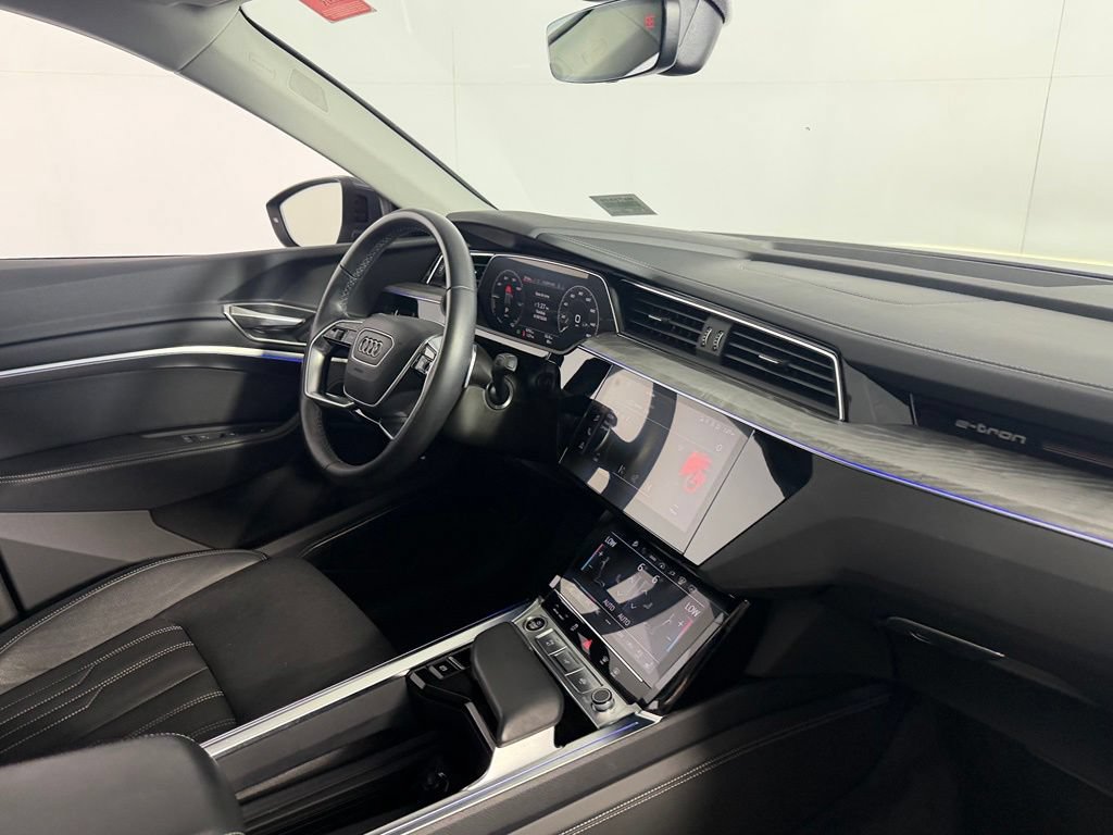 Used 2024 Audi Q8 e-tron Prestige w/ Prestige Package AWD/4WD image 35