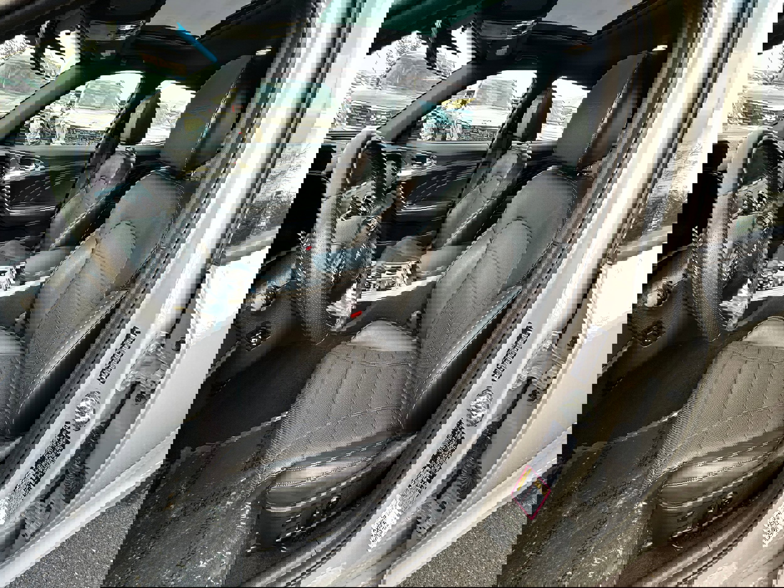 Used 2023 Kia Stinger GT2 image 31