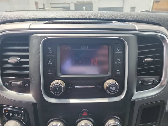 Used 2024 RAM 1500 Warlock AWD/4WD image 36