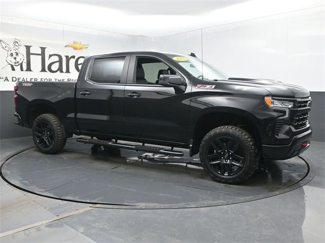 Used 2023 Chevrolet Silverado 1500 LT Trail Boss w/ Convenience Package II image 6