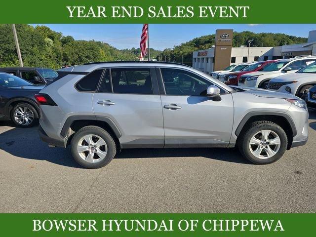 Used 2021 Toyota RAV4 XLE image 6