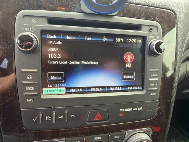 Used 2016 Chevrolet Traverse LT FWD image 14
