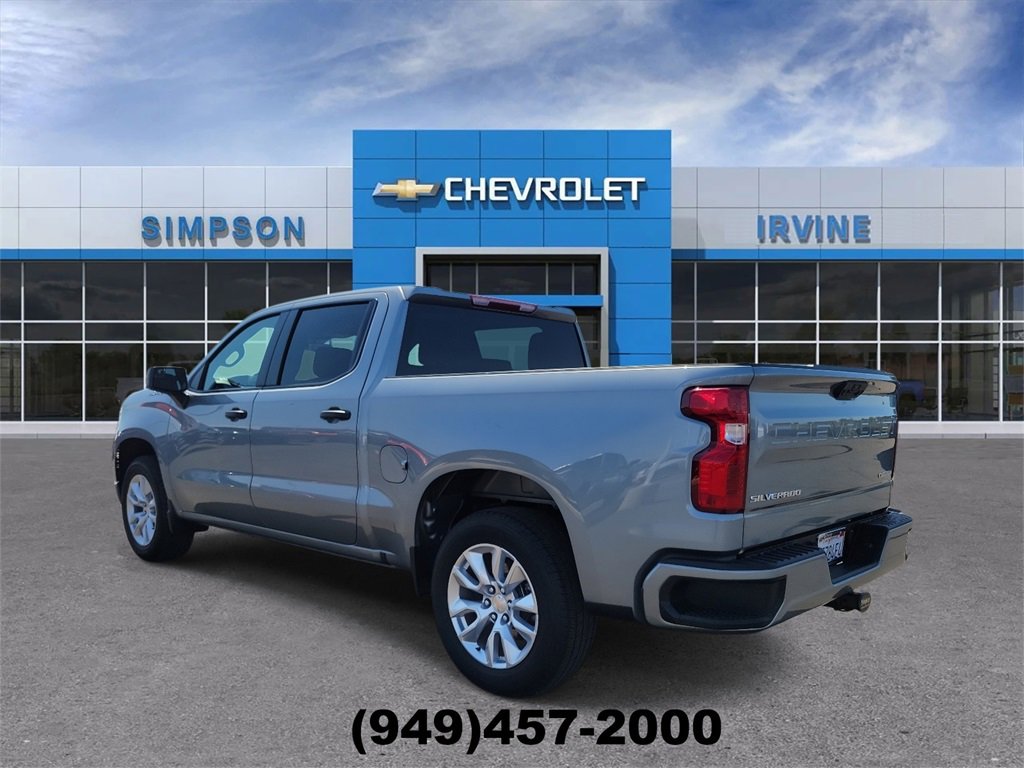 Used 2025 Chevrolet Silverado 1500 Custom image 6