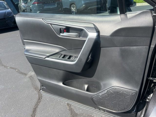 Used 2024 Toyota RAV4 XLE w/ Convenience Package FWD image 31