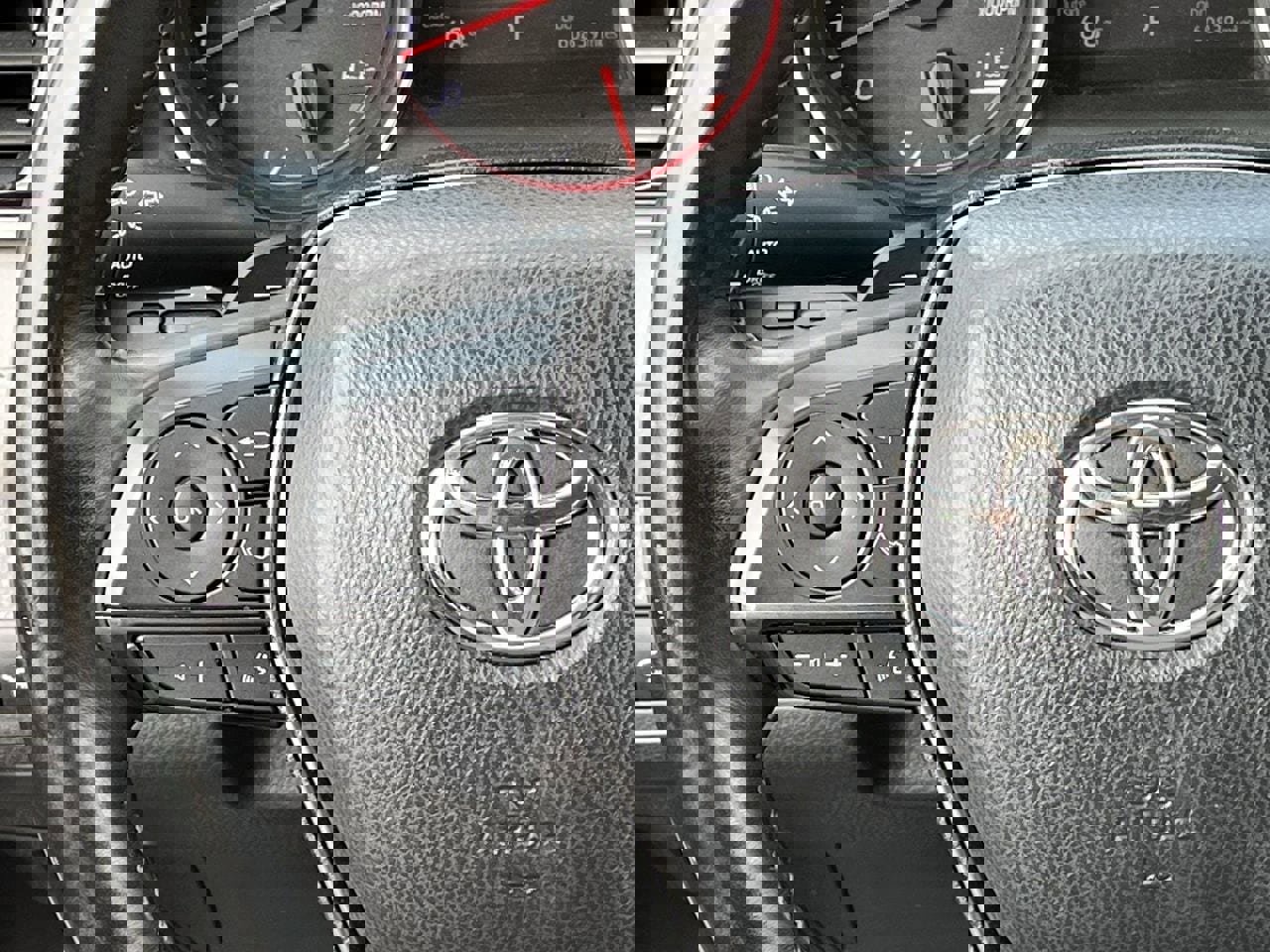 Used 2021 Toyota Camry XSE AWD/4WD image 12