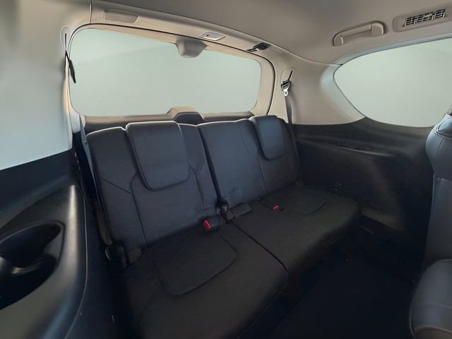 Used 2023 Nissan Armada Platinum w/ Captain's Chairs Package image 33