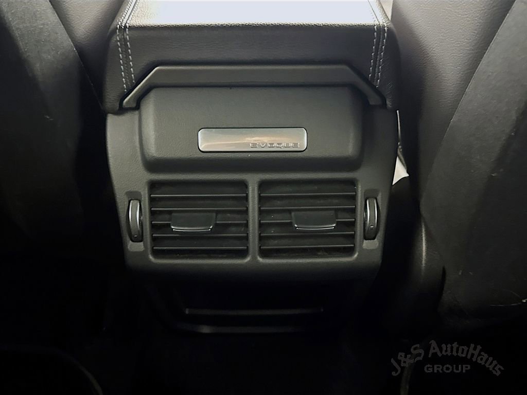 Used 2018 Land Rover Range Rover Evoque SE Dynamic image 31