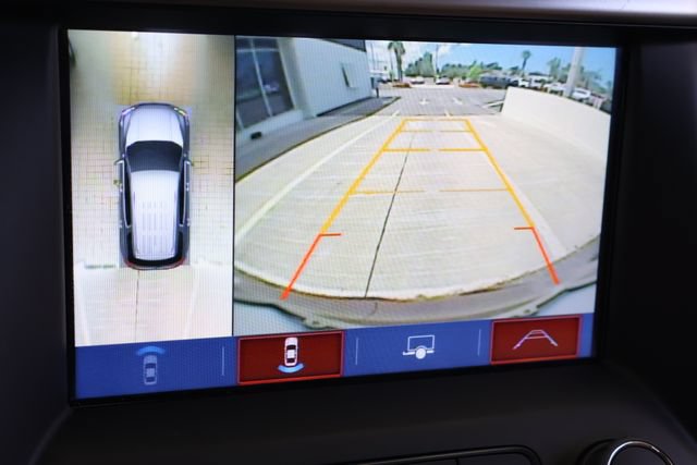 Used 2018 GMC Acadia Denali w/ Technology Package FWD image 28