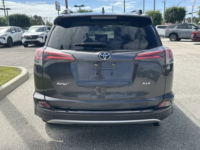 Used 2018 Toyota RAV4 XLE image 8