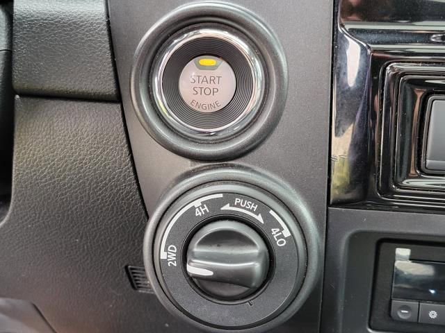 Used 2021 Nissan Titan PRO-4X AWD/4WD image 35