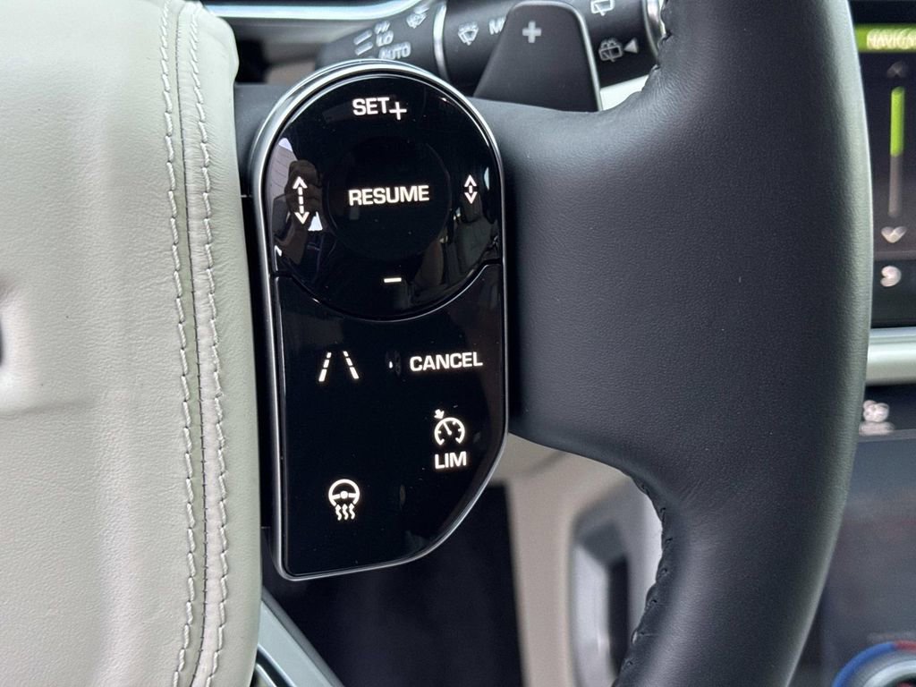 Used 2020 Land Rover Range Rover HSE AWD/4WD image 29