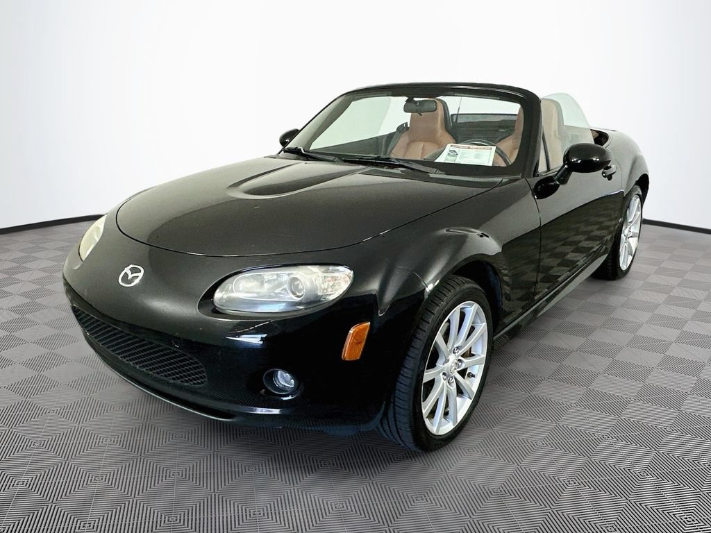 Used 2007 MAZDA MX-5 Miata Grand Touring w/ Premium Pkg RWD image 35