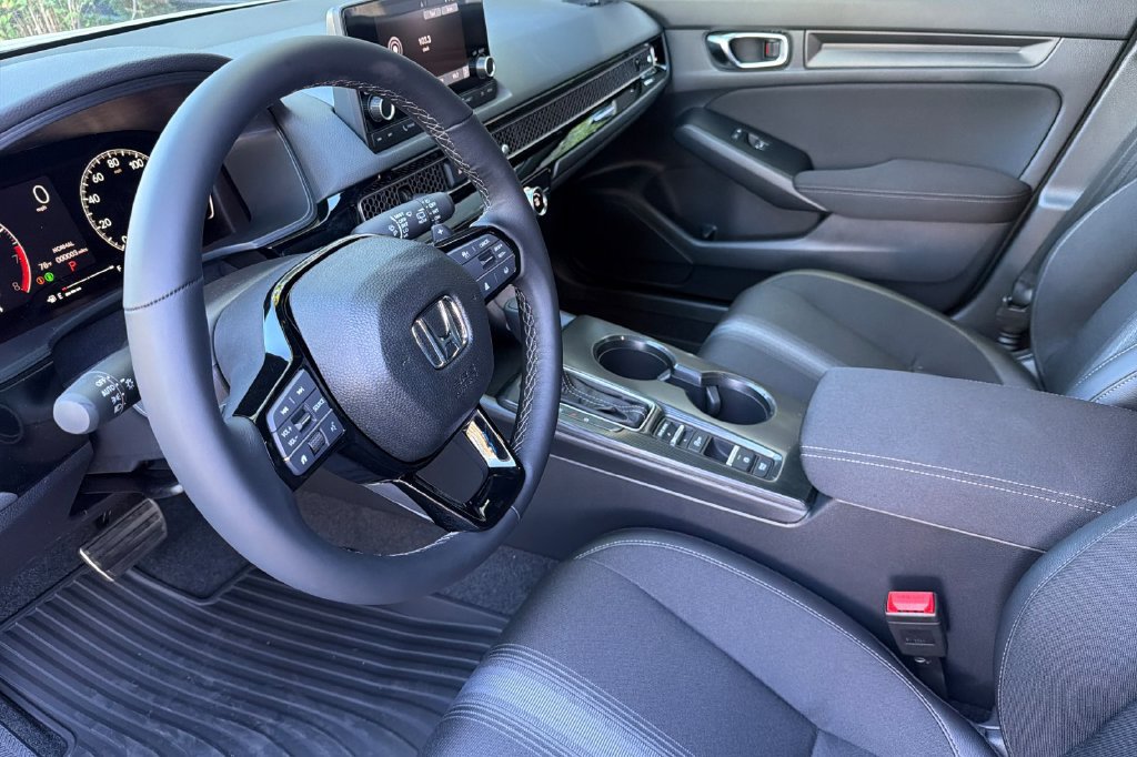 New 2026 Honda Civic Sport image 3