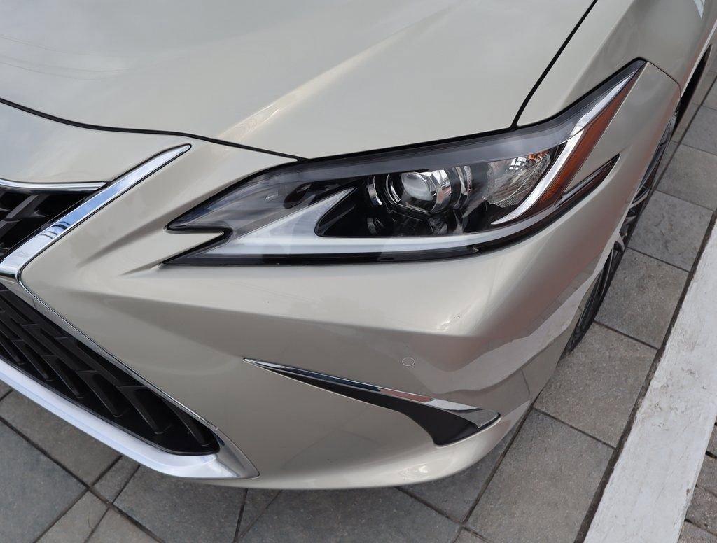 Used 2022 Lexus ES 350 w/ Premium Package image 13