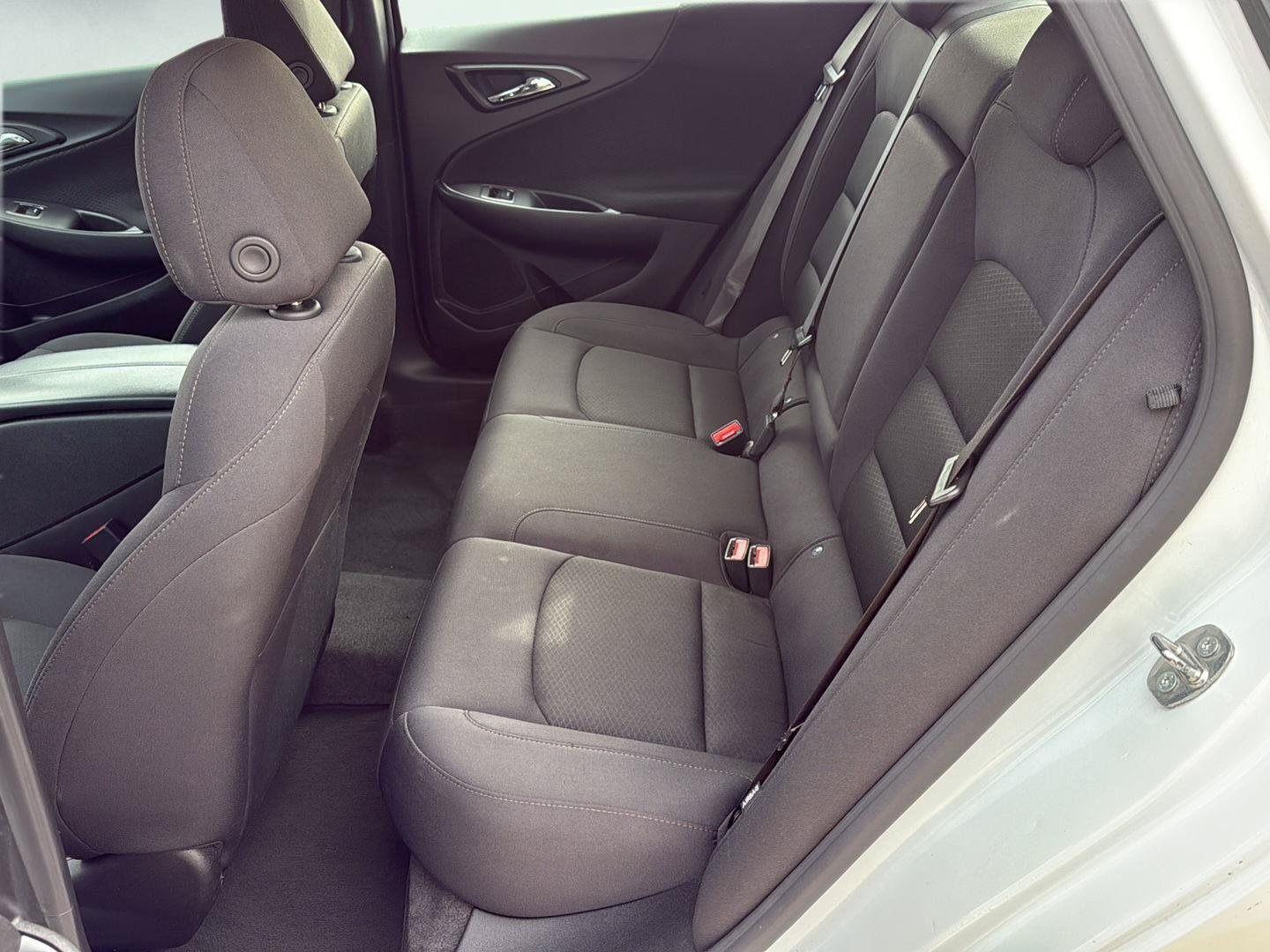 Used 2024 Chevrolet Malibu LT FWD image 20