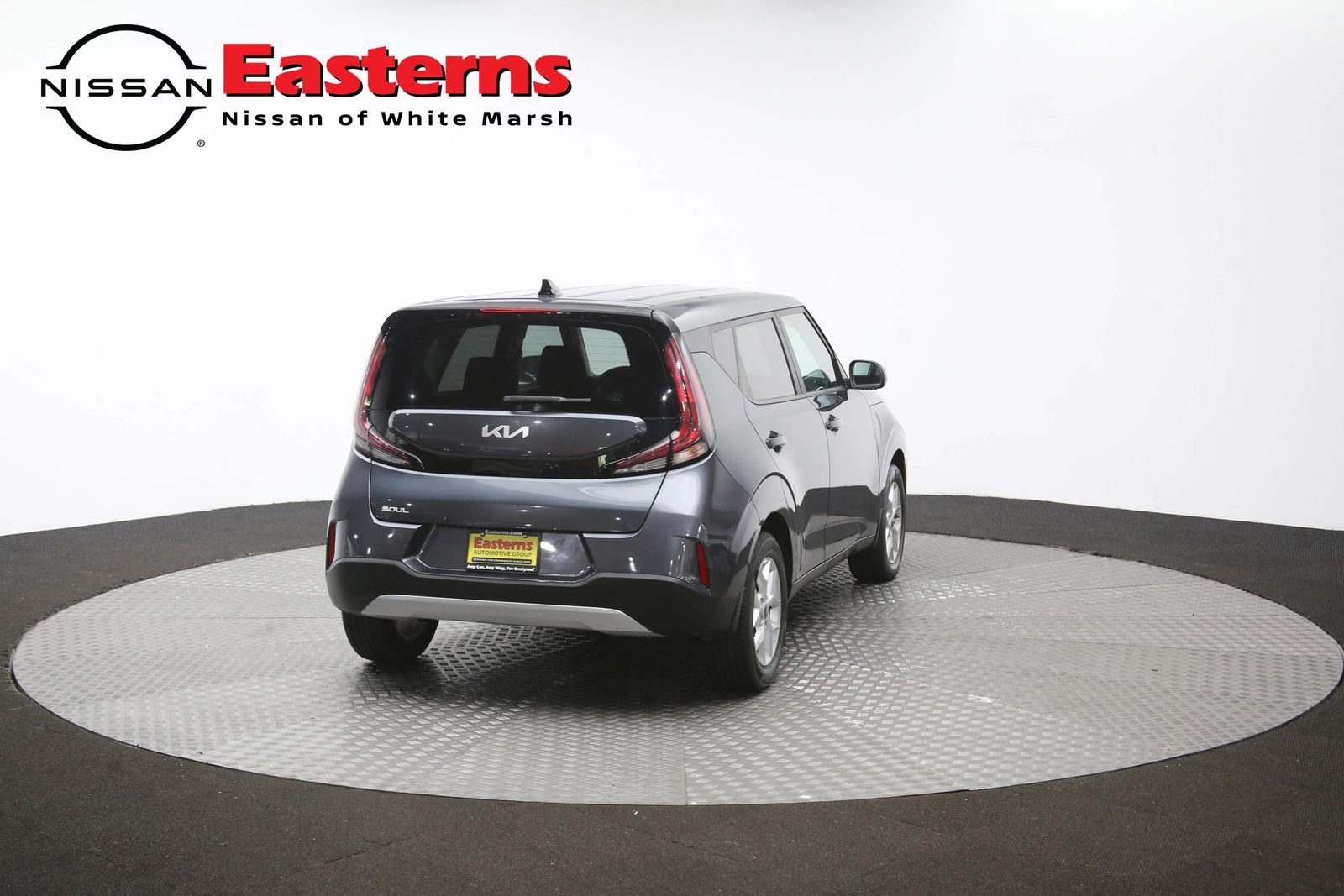 Used 2023 Kia Soul LX w/ LX Technology Package FWD image 36