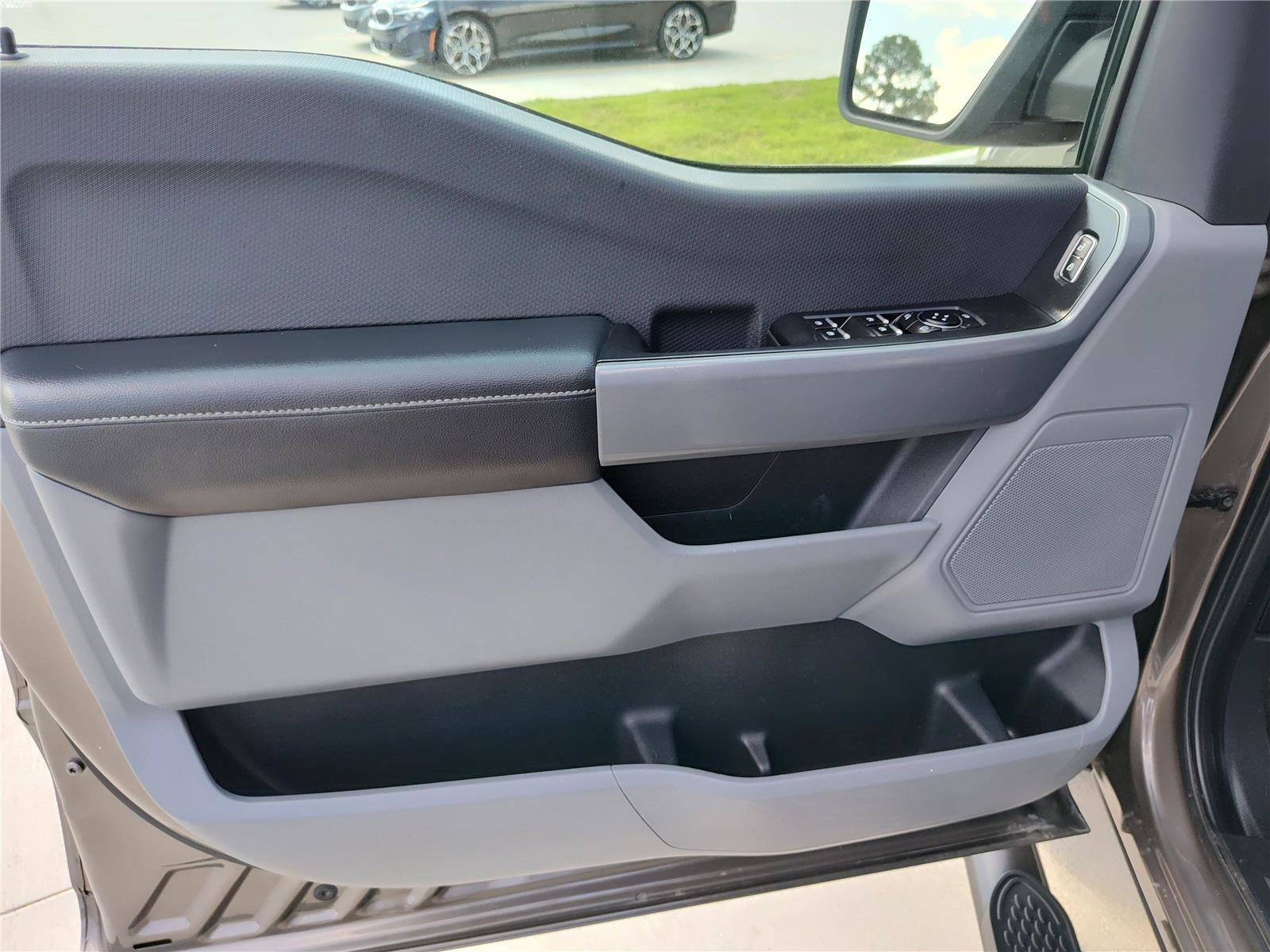 Used 2023 Ford F150 XLT image 15