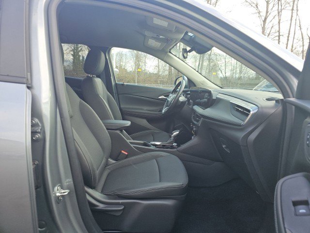 Used 2025 Buick Encore GX Preferred image 6