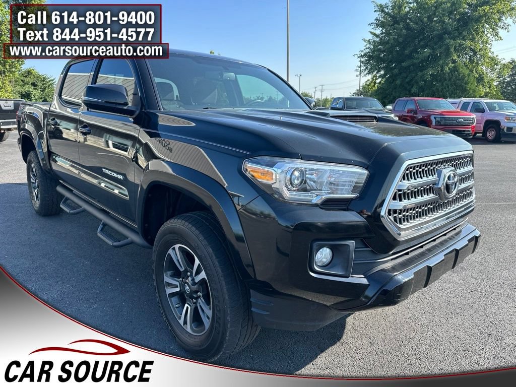 Used 2017 Toyota Tacoma TRD Sport w/ Tow Package (A/T) AWD/4WD image 12