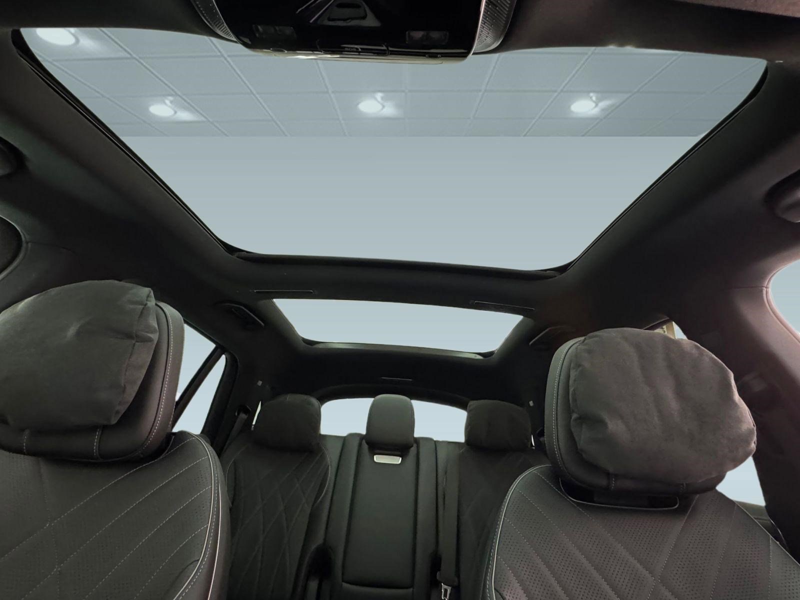 New 2026 Mercedes-Benz EQS 550 4MATIC SUV image 13