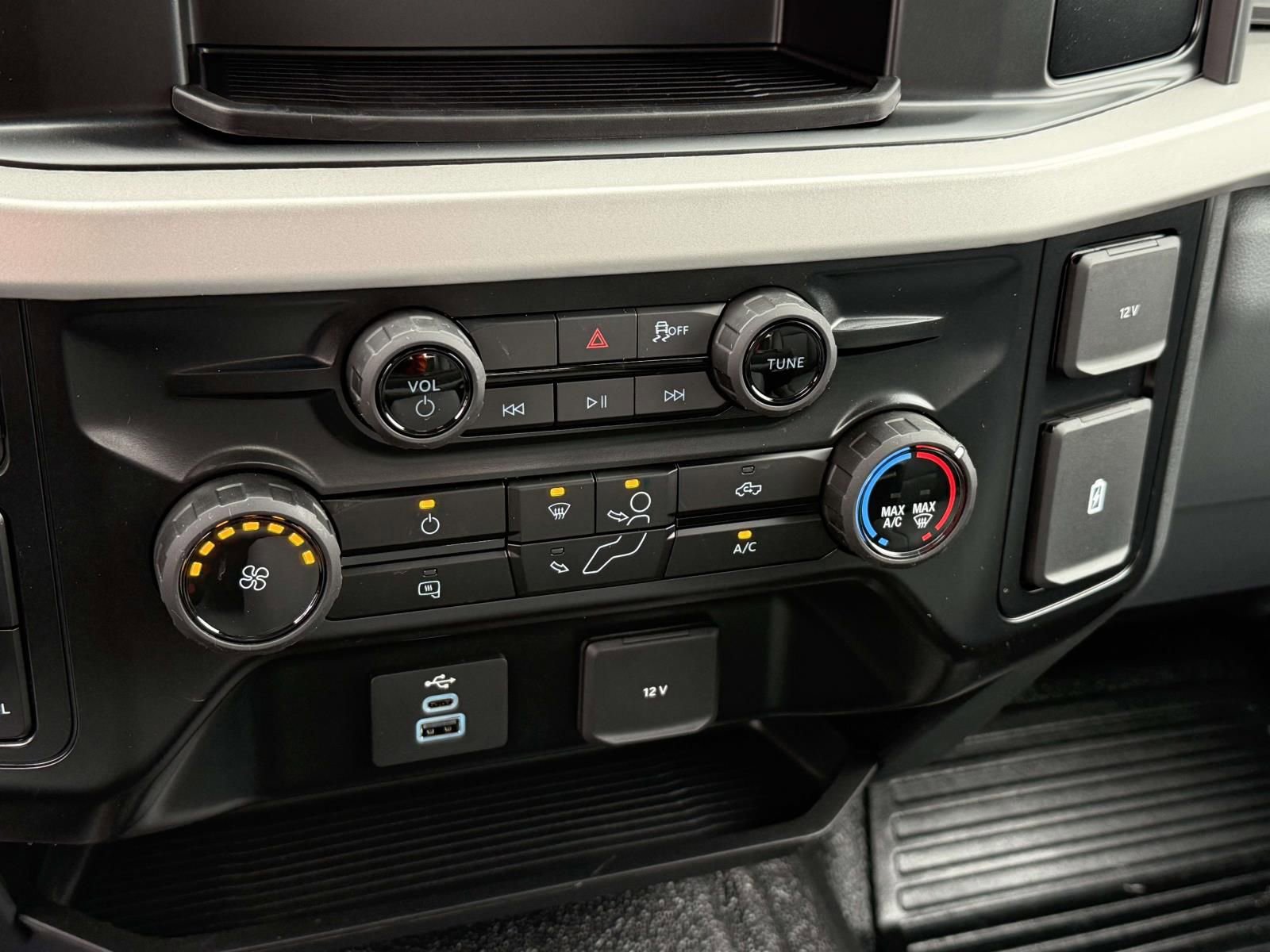 New 2026 Ford F250 XL image 15