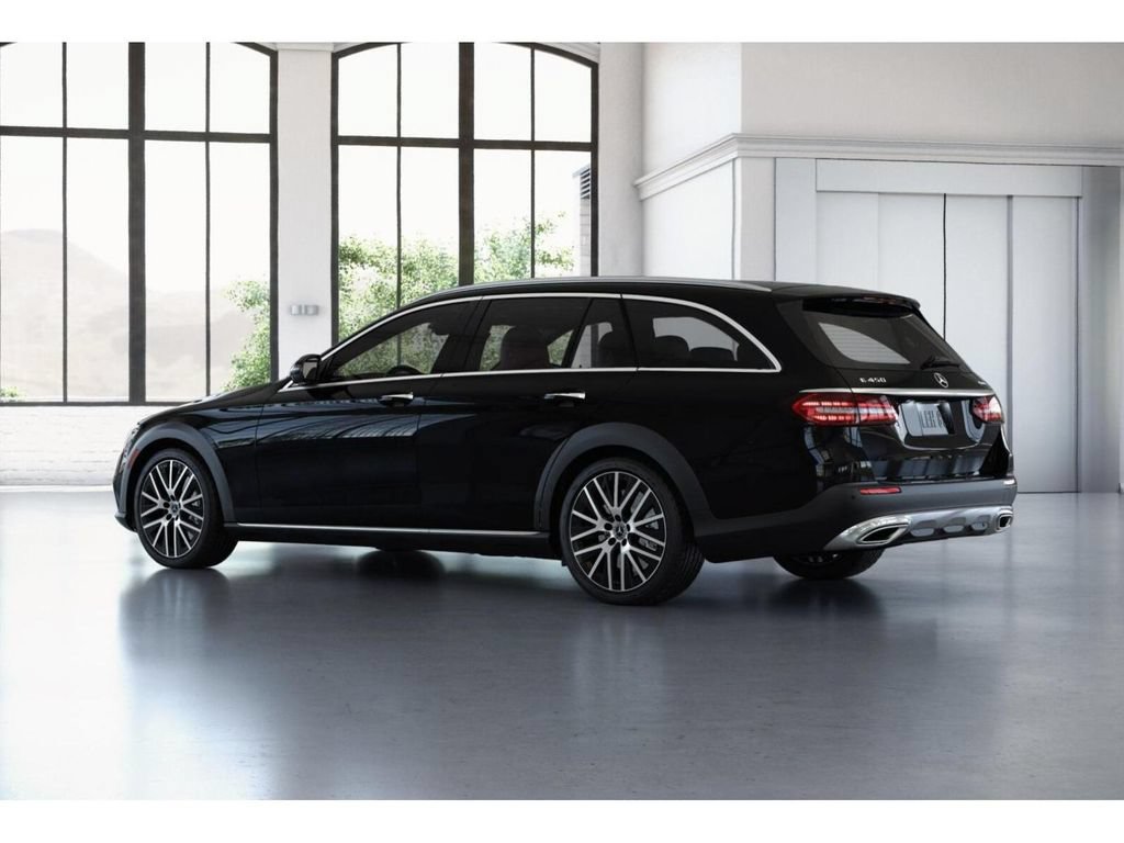 Certified 2022 Mercedes-Benz E 450 4MATIC All-Terrain Wagon image 31