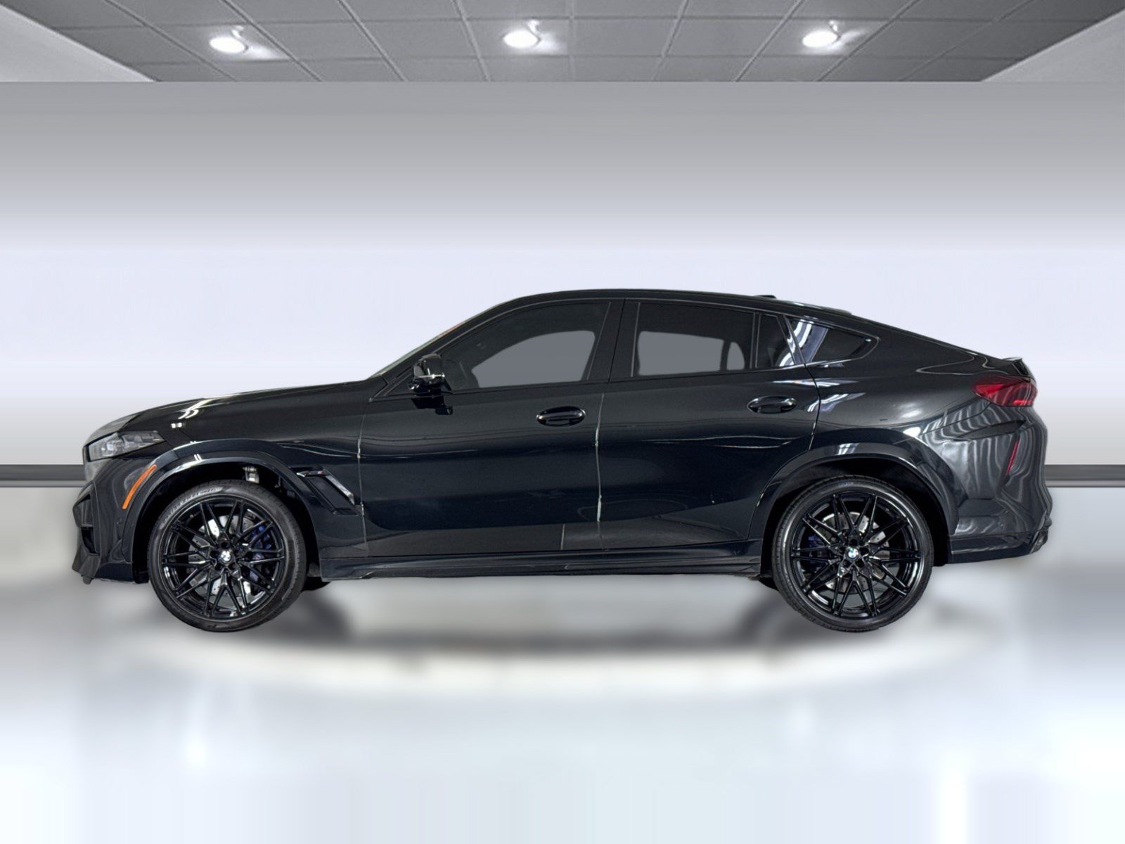 Used 2024 BMW X6 M Competition w/ Executive Package AWD/4WD image 2