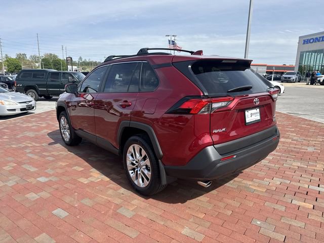 Used 2025 Toyota RAV4 XLE Premium w/ Weather Package FWD image 34
