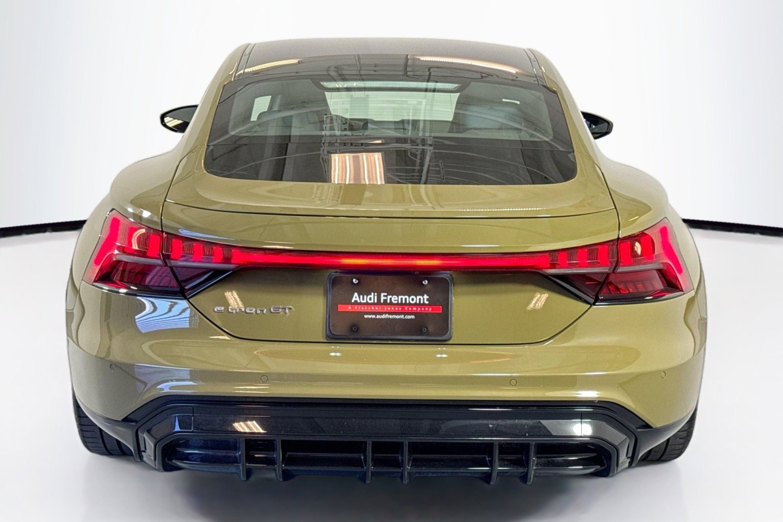 Used 2022 Audi e-tron GT Prestige w/ Prestige Package image 6