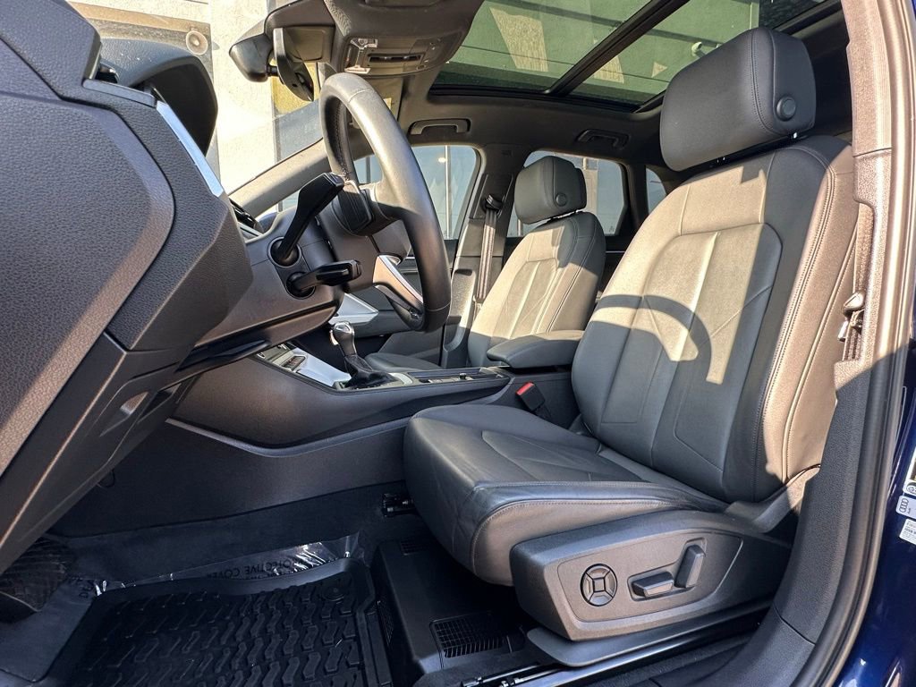 Used 2021 Audi Q3 2.0T Premium Plus w/ Premium Plus Package image 23