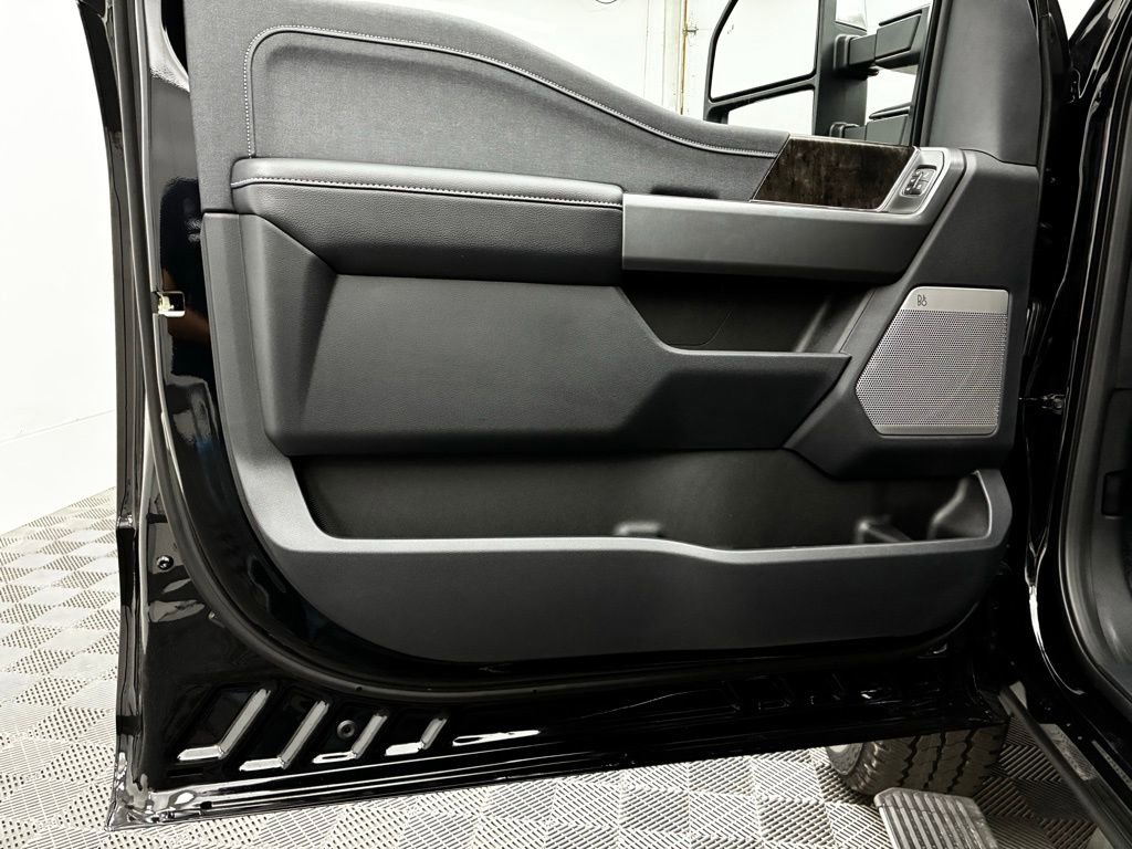New 2026 Ford F250 Lariat image 15