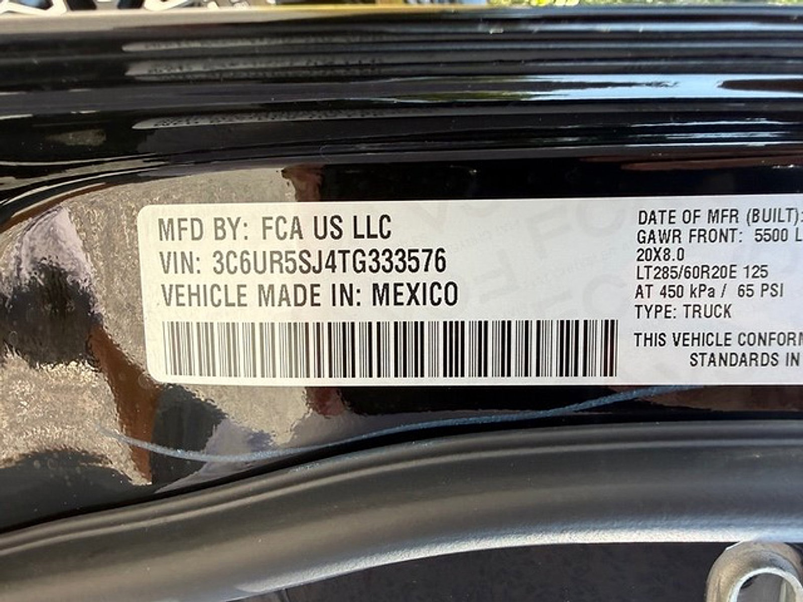 Used 2026 RAM 2500 Limited AWD/4WD image 42