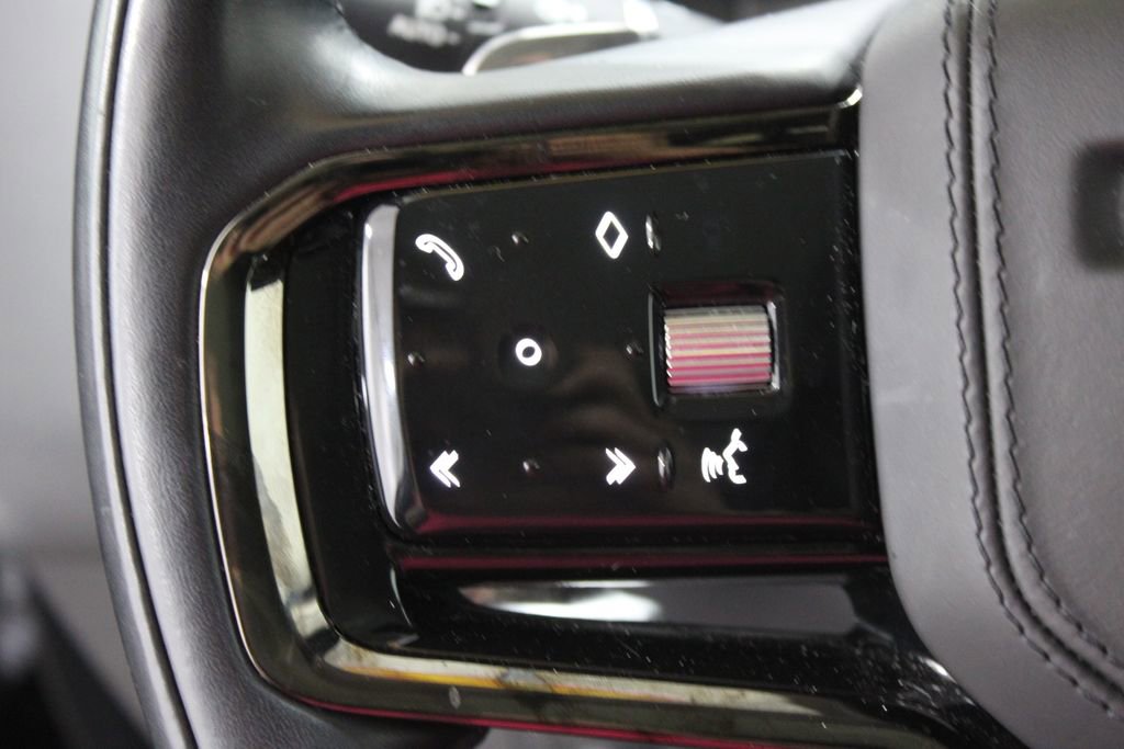 Used 2024 Land Rover Range Rover Velar S image 33