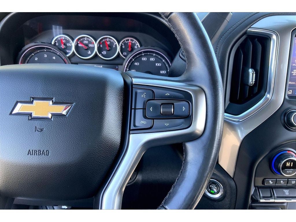 Used 2020 Chevrolet Silverado 3500 LTZ AWD/4WD image 20