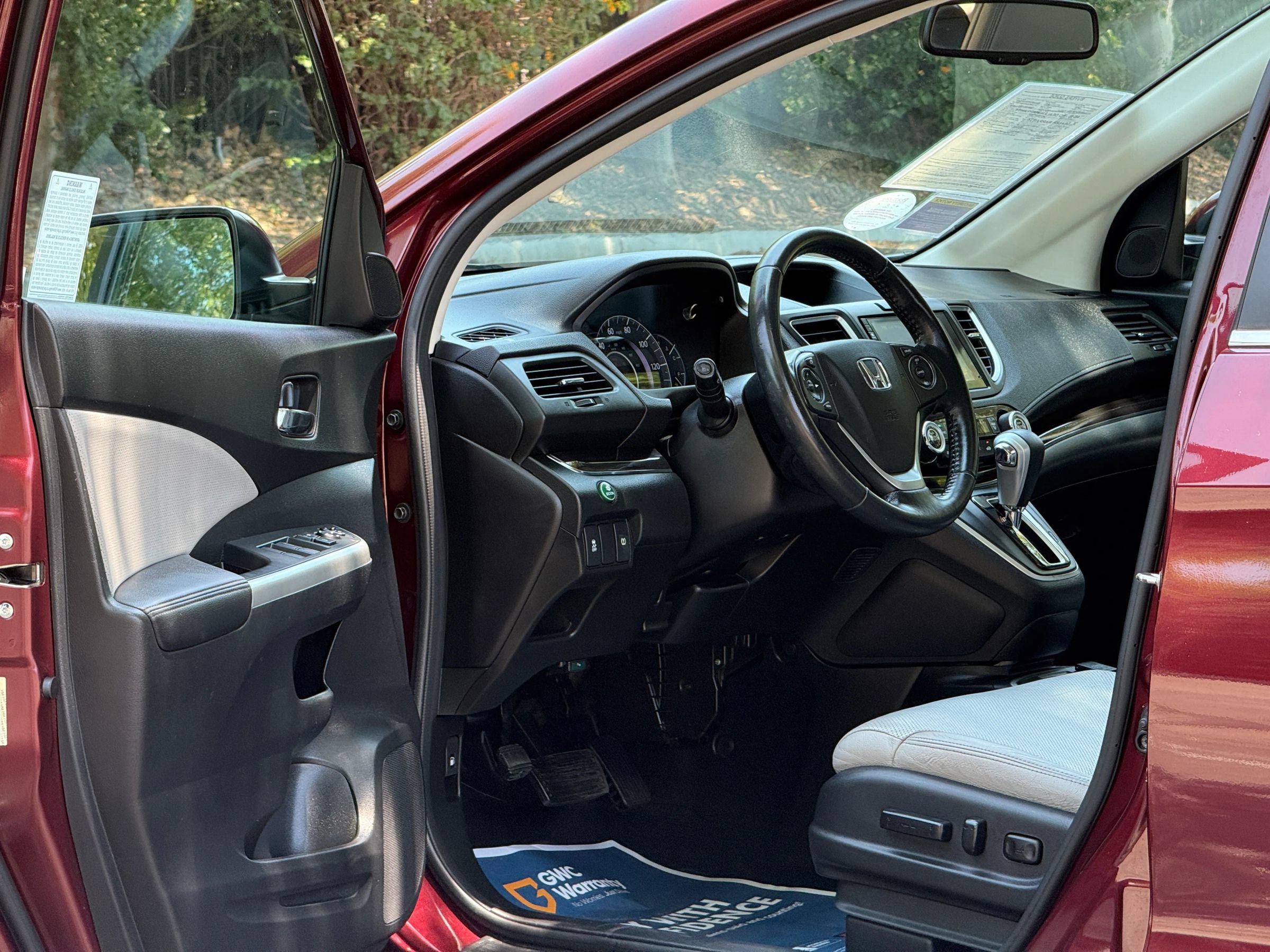 Used 2015 Honda CR-V EX-L image 9